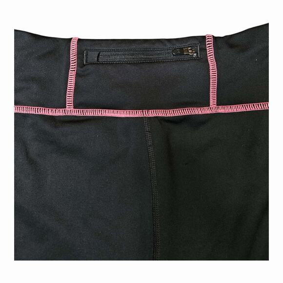 Under Armour Women’s Fitted Capri Leggings Black Pink Breast Cancer Ribbon MD - Picture 4 of 6